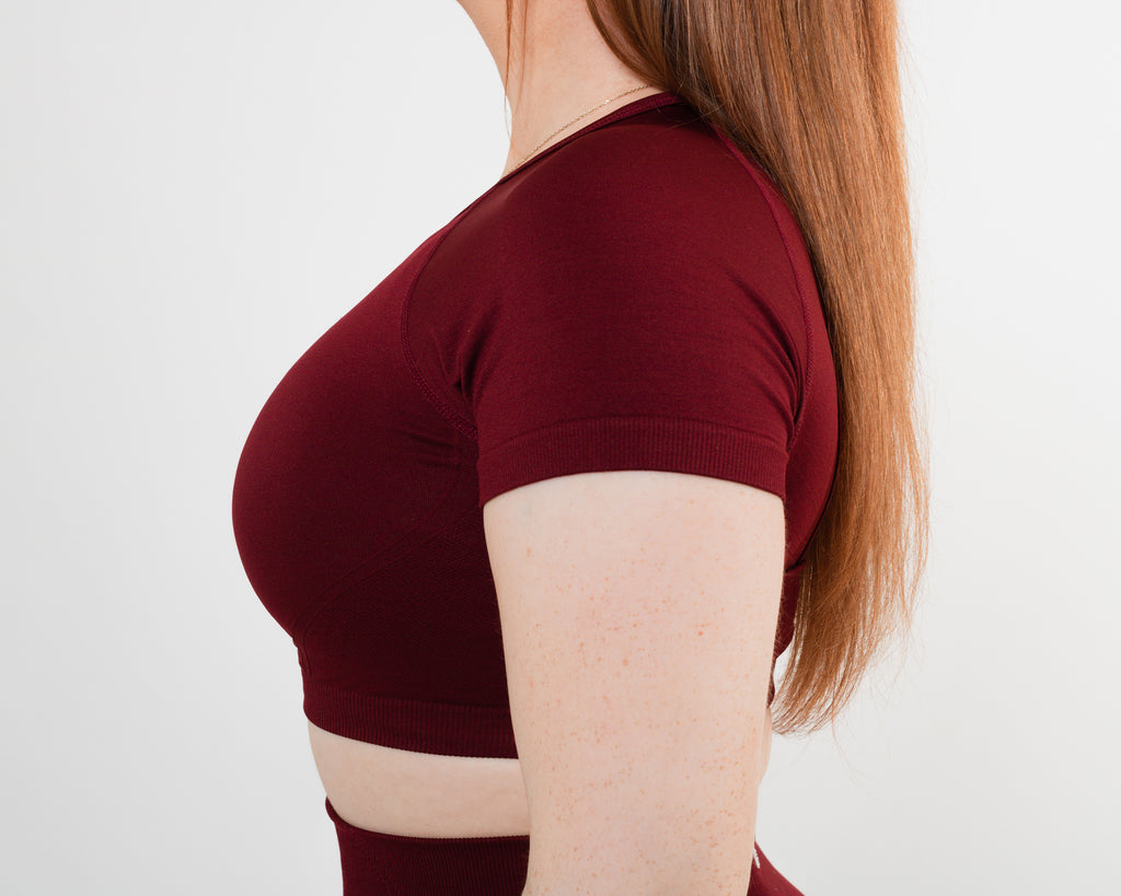 Women's cropped top in Burgundy
