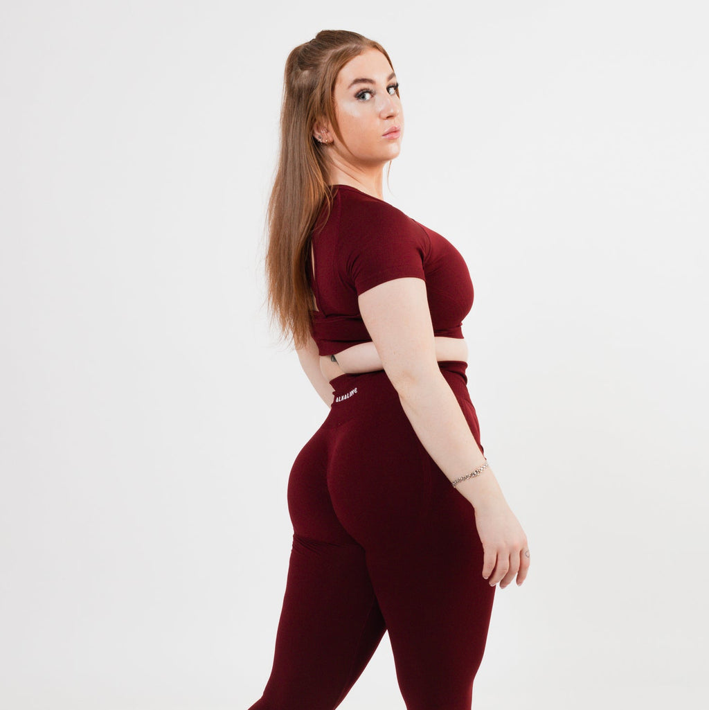Women's cropped top in Burgundy