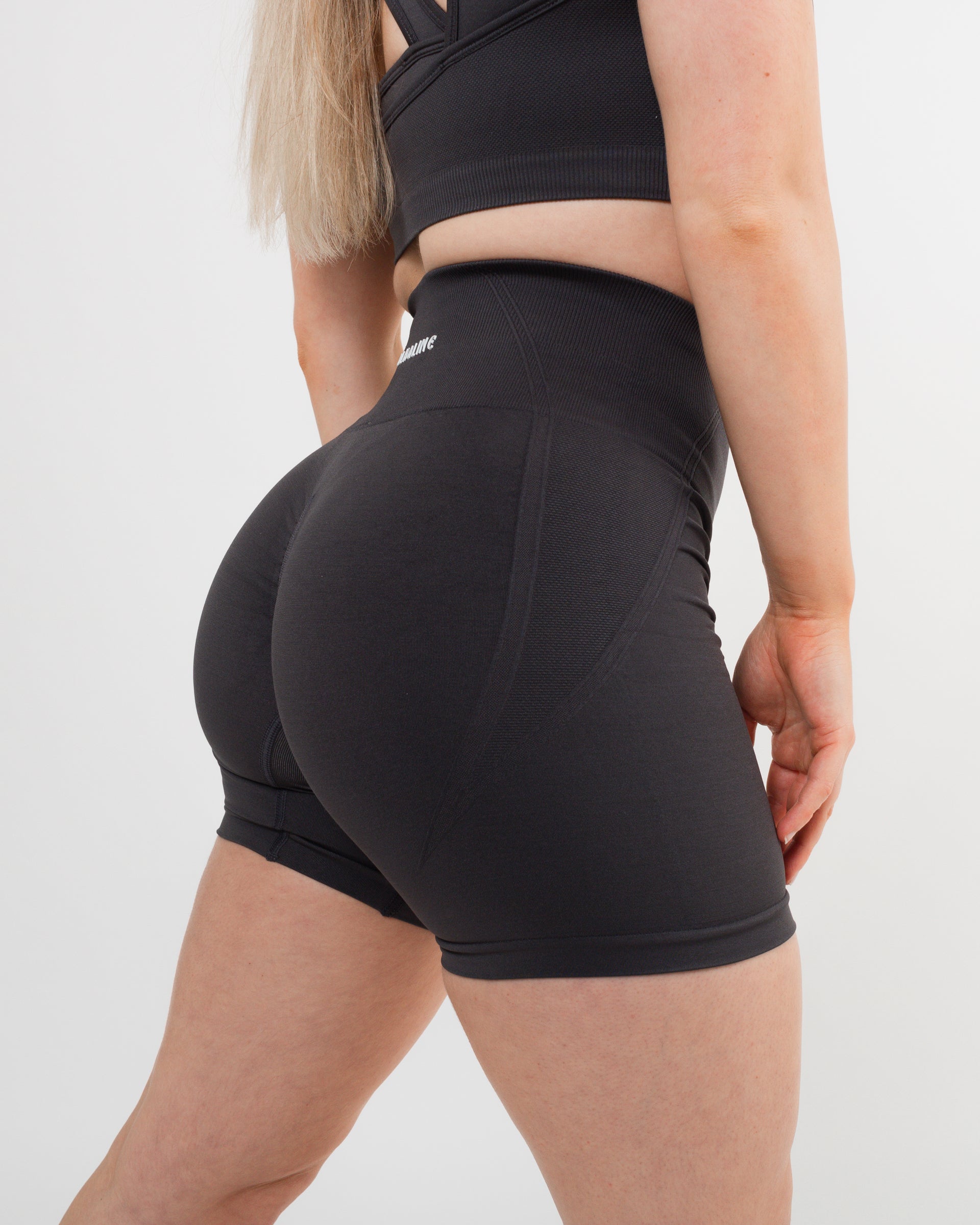 Women's seamless Shorts in Dark Grey