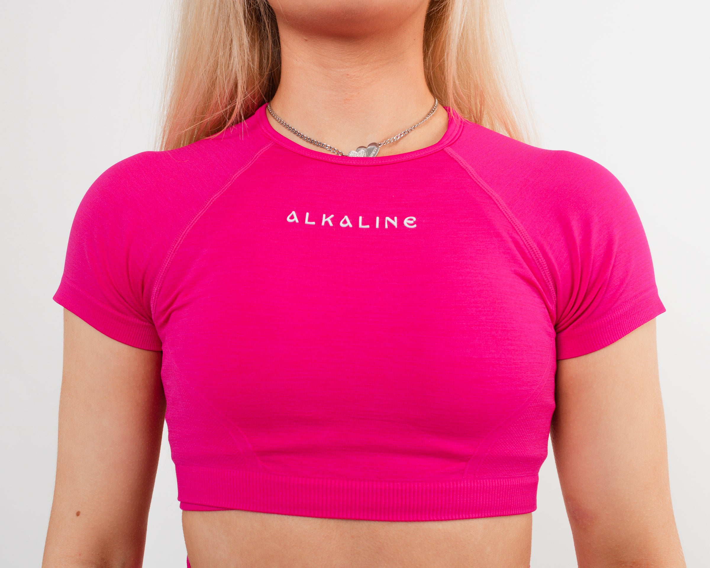 Women's cropped top in Pink