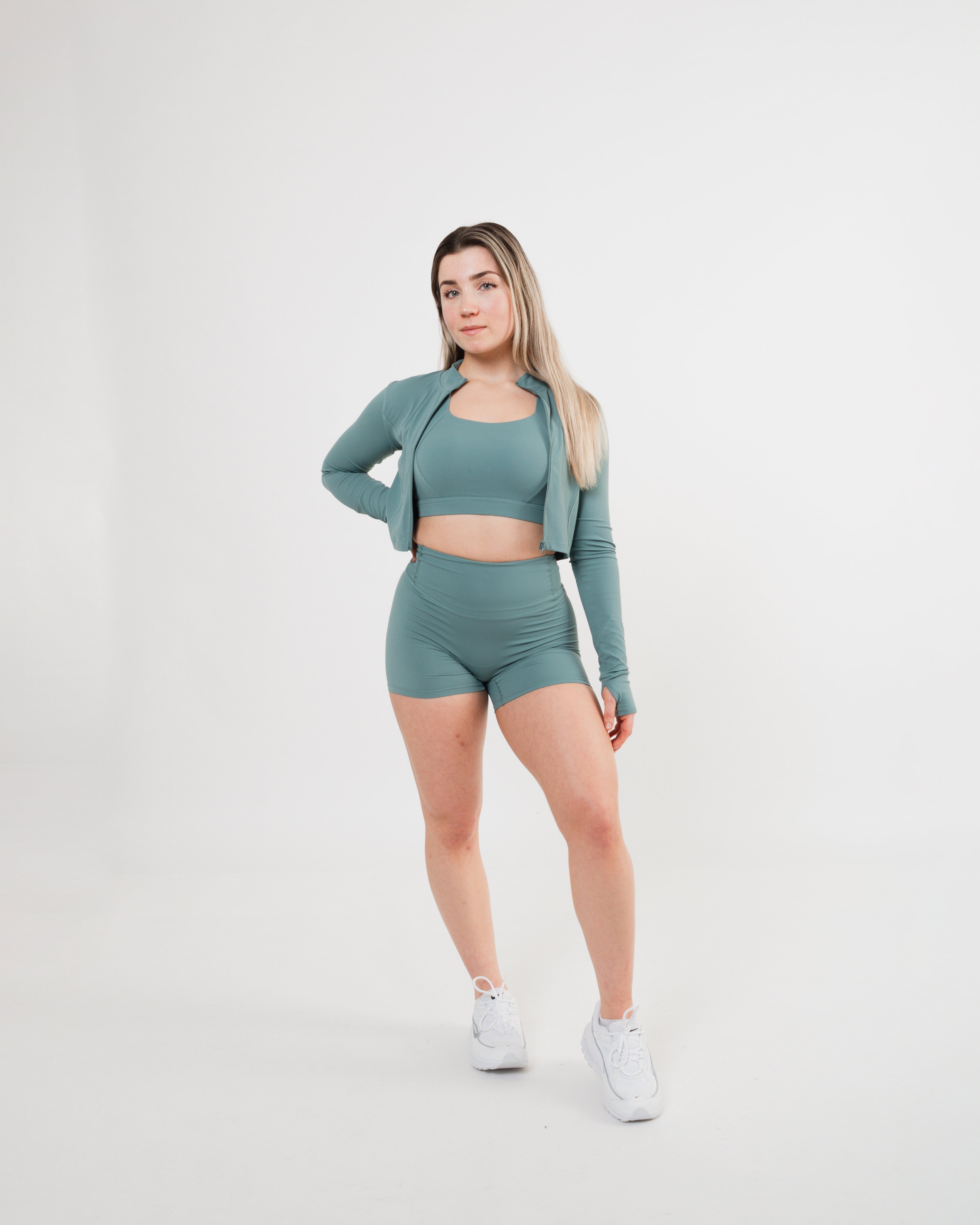 Women's cropped Jacket in Green