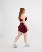 Women's Seamless Scrunched Shorts in Burgundy