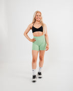 Women's Seamless Scrunched Shorts in Green