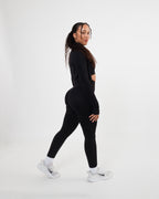 Women's scrunch Leggings in Black