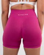 Women's Seamless Scrunched Shorts in Purple
