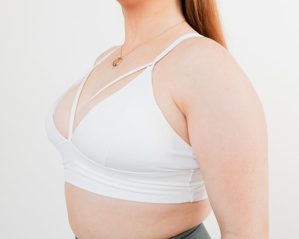 Women's sports bra in white