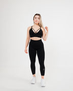 Women's seamless scrunched Leggings in Black