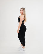Women's seamless scrunched Leggings in Black