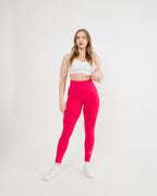 Women's Seamless Scrunched Leggings in Pink
