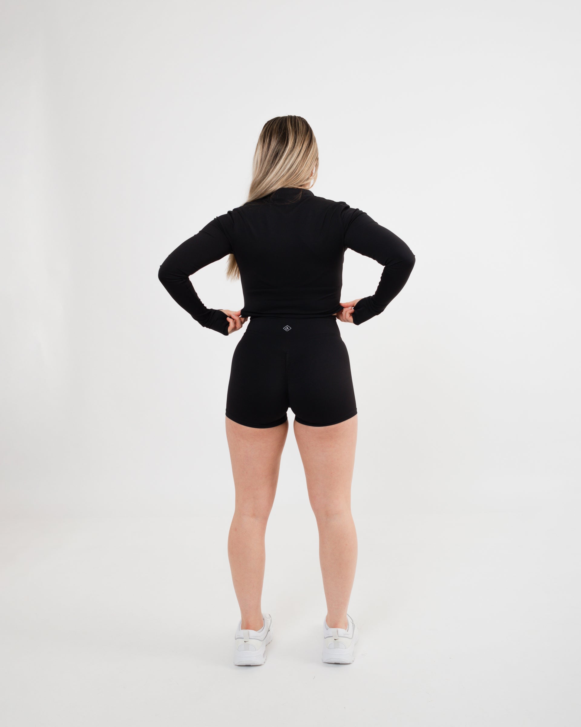 Women's cropped Jacket in Black