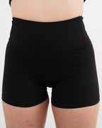 Women's activewear short in Black