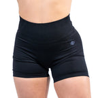 Women's Seamless Scrunched Shorts in Black